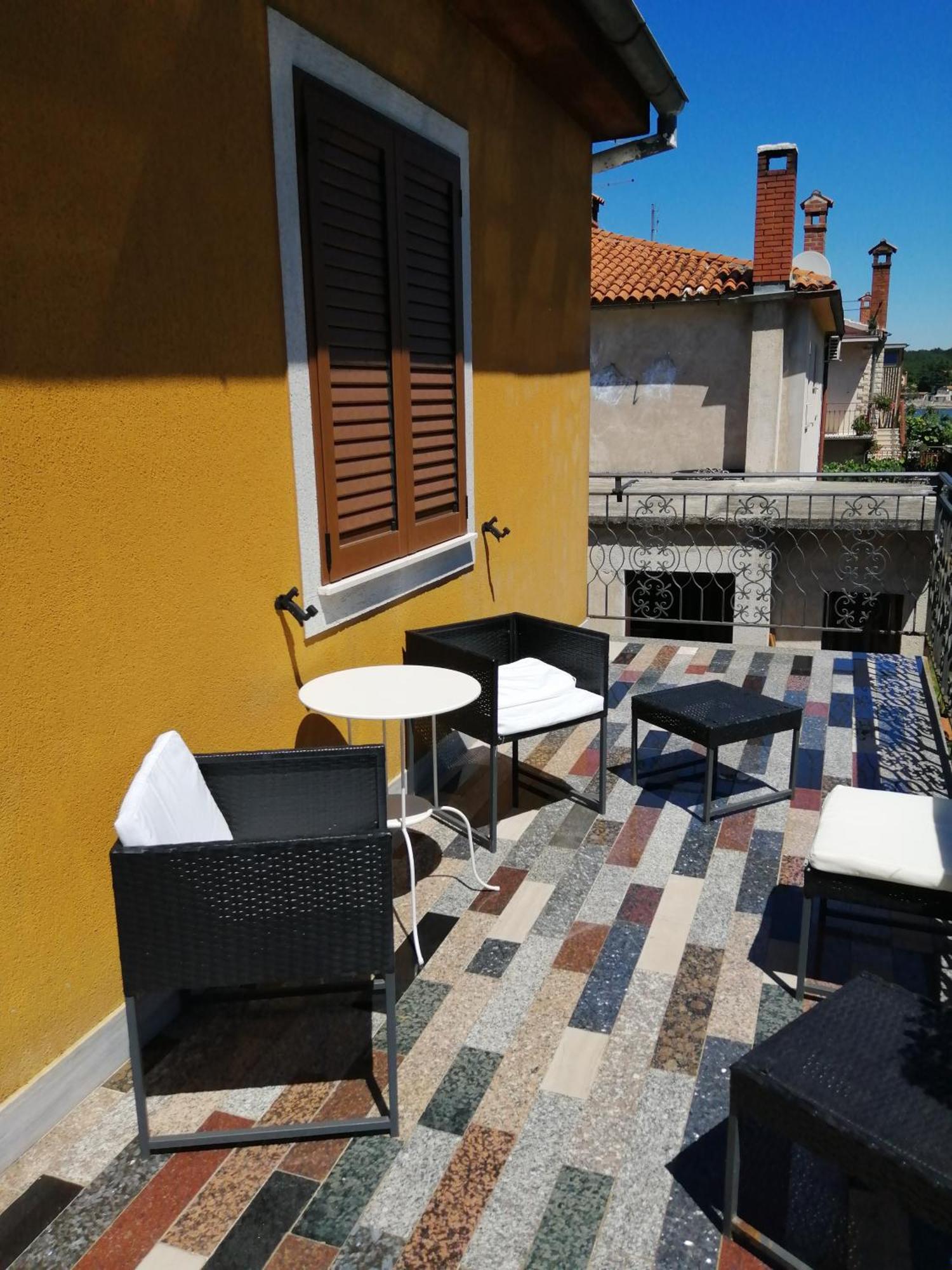 App Palcic K Apartment Novigrad  Luaran gambar