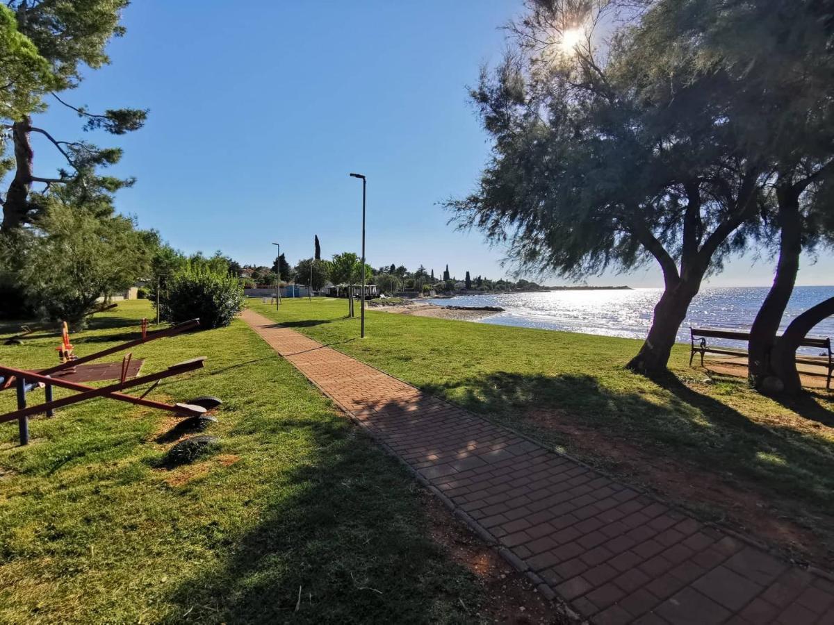 App Palcic K Apartment Novigrad  Luaran gambar