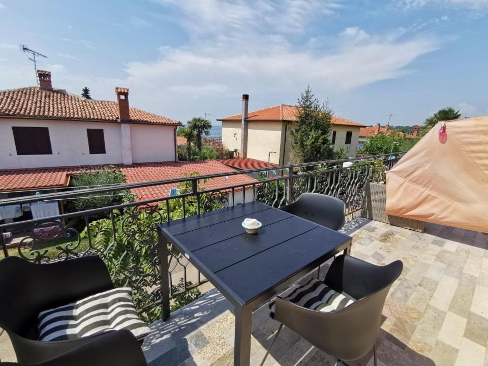 App Palcic K Apartment Novigrad  Luaran gambar
