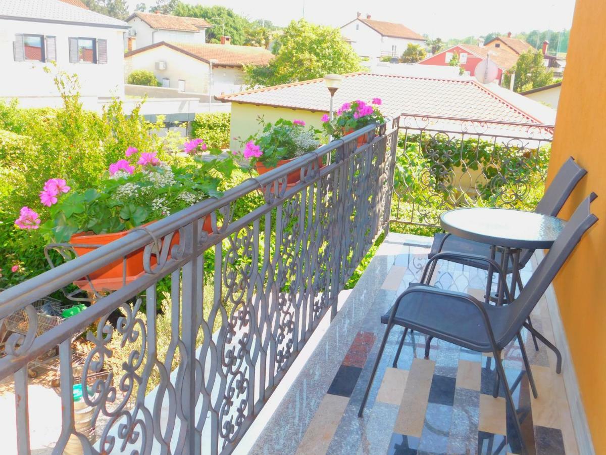 App Palcic K Apartment Novigrad  Luaran gambar