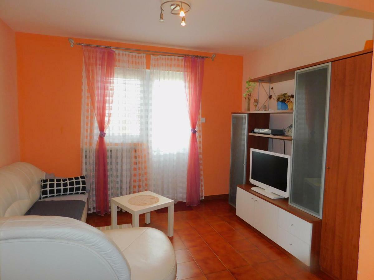 App Palcic K Apartment Novigrad  Luaran gambar